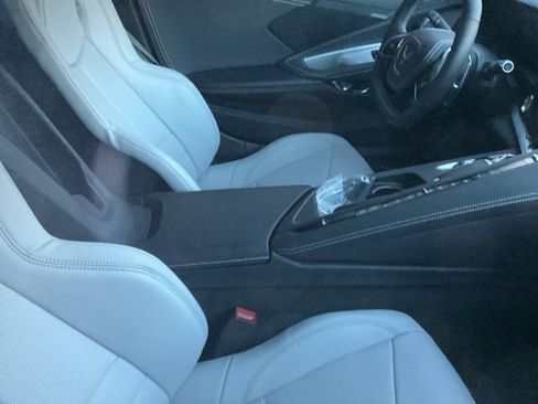 Used 2025 Chevrolet Corvette Stingray Coupe w/ 1LT image 4