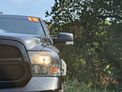 Used 2018 RAM 1500 Big Horn AWD/4WD image 4