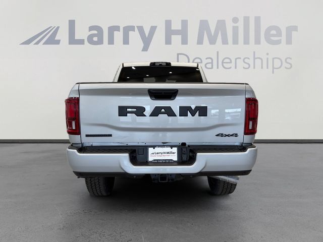 New 2026 RAM 2500 Big Horn AWD/4WD image 4