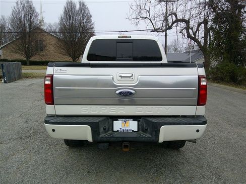 Used 2015 Ford F350 Platinum image 4