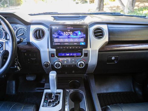 Used 2016 Toyota Tundra Limited w/ Limited Premium Package image 19