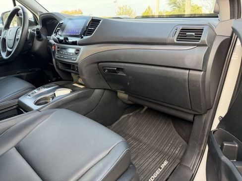Used 2021 Honda Ridgeline RTL-E image 11