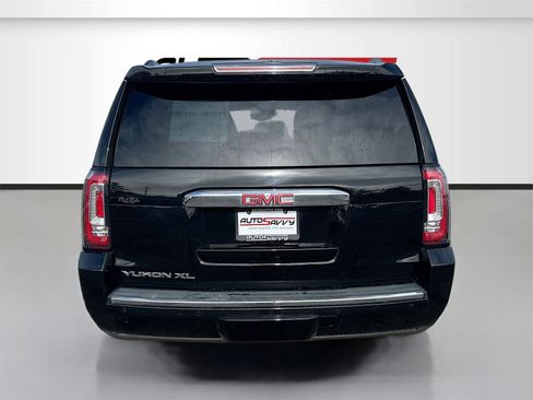 Used 2019 GMC Yukon XL Denali w/ Open Road Package image 6
