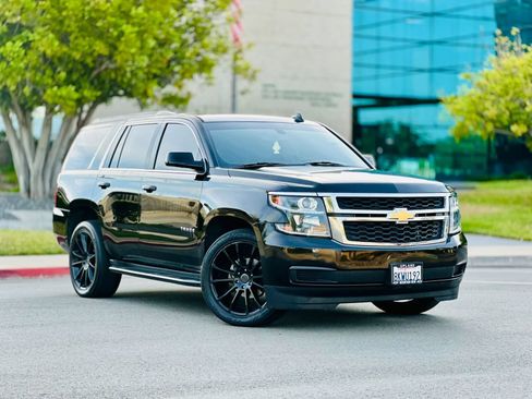 Used 2018 Chevrolet Tahoe LS w/ Max Trailering Package RWD image 2