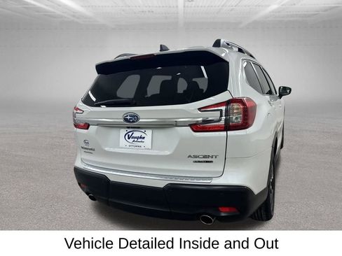 Used 2025 Subaru Ascent Limited AWD/4WD image 11