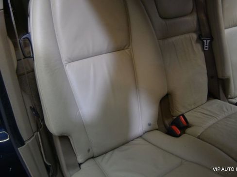 Used 2011 Volvo XC90 3.2 image 25