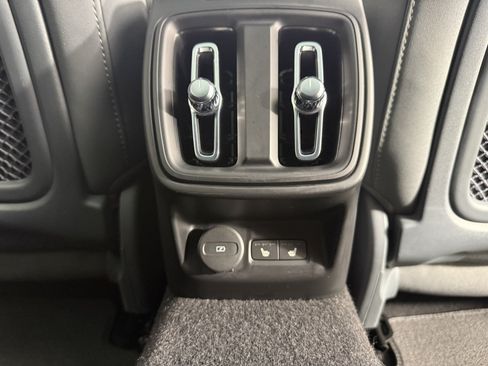 Used 2024 Polestar Polestar 2 AWD/4WD image 15