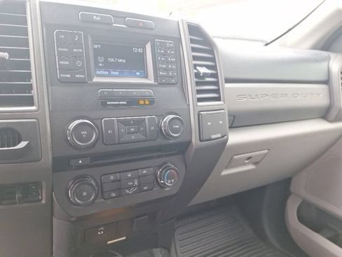 Used 2017 Ford F450 XL w/ Power Equipment Group AWD/4WD image 14