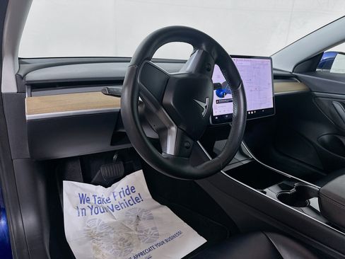 Used 2020 Tesla Model 3 Long Range AWD/4WD image 9