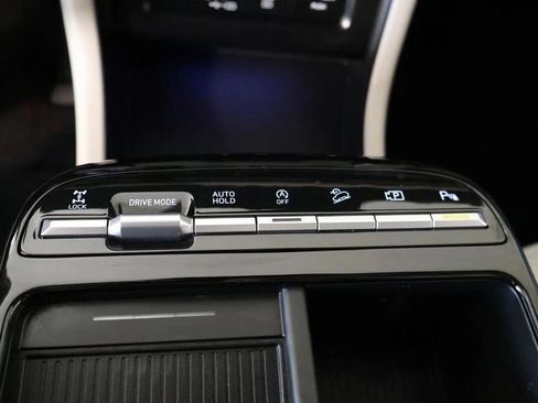 New 2026 Hyundai Tucson Limited AWD/4WD image 13