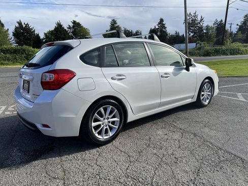 Used 2013 Subaru Impreza 2.0i Premium AWD/4WD image 5