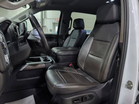 Used 2020 GMC Sierra 3500 Denali image 7