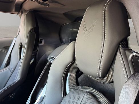 Used 2024 Chevrolet Corvette Stingray Preferred Cpe w/ Z51 Performance Package image 29