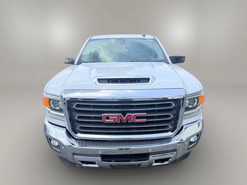 Used 2018 GMC Sierra 3500 SLT w/ Duramax Plus Package AWD/4WD image 3