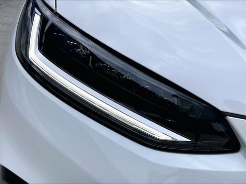 New 2026 Honda HR-V LX image 13