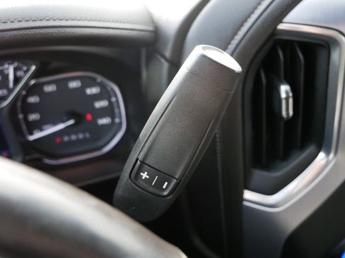 Used 2020 GMC Sierra 2500 SLE w/ SLE Convenience Package image 24