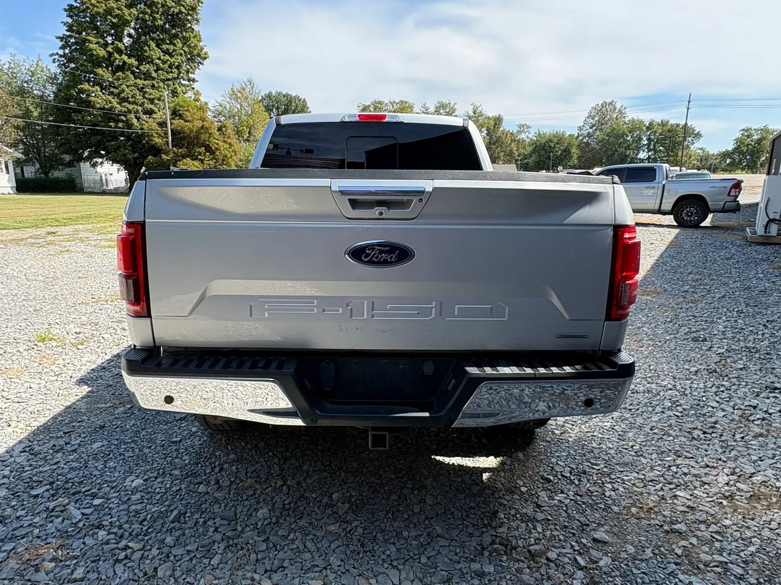 Used 2016 Ford F150 Lariat w/ Equipment Group 502A Luxury AWD/4WD image 6