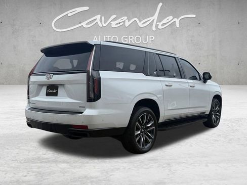 Used 2021 Cadillac Escalade ESV Sport w/ Heavy-Duty Trailer Package RWD image 16