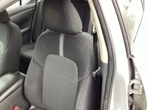 Used 2021 Nissan Sentra SV image 11