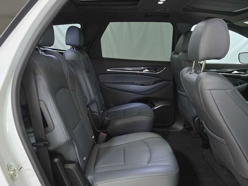 Used 2023 Buick Enclave Essence w/ Experience Buick Package AWD/4WD image 12