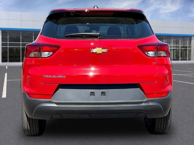 New 2026 Chevrolet TrailBlazer LS FWD image 4