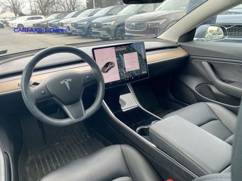 Used 2018 Tesla Model 3 Long Range image 13