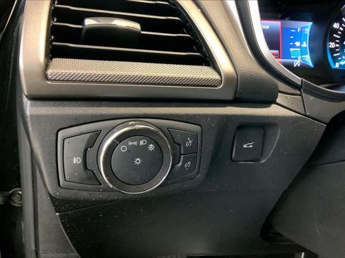 Used 2019 Ford Fusion SE w/ Equipment Group 151A image 33