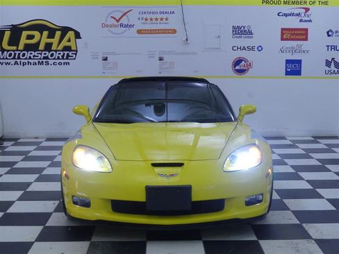 Used 2012 Chevrolet Corvette Grand Sport w/ 2LT Preferred Equipment Group RWD image 2