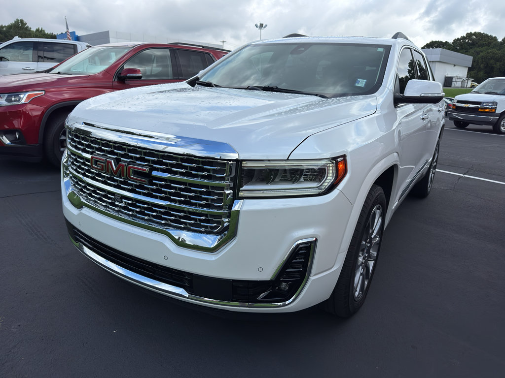 Used 2023 GMC Acadia Denali w/ Denali Technology Package FWD image 1