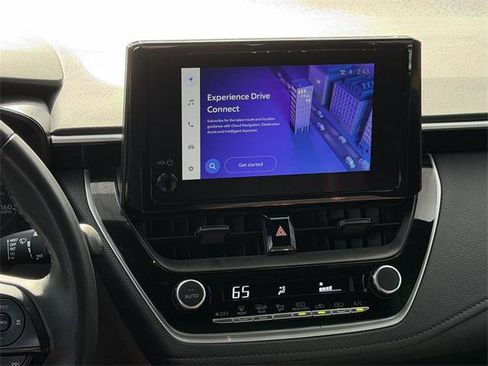 Certified 2025 Toyota Corolla SE image 15