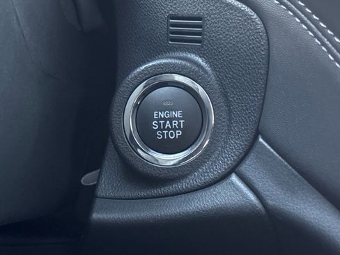 Used 2025 Subaru Outback Touring XT image 27