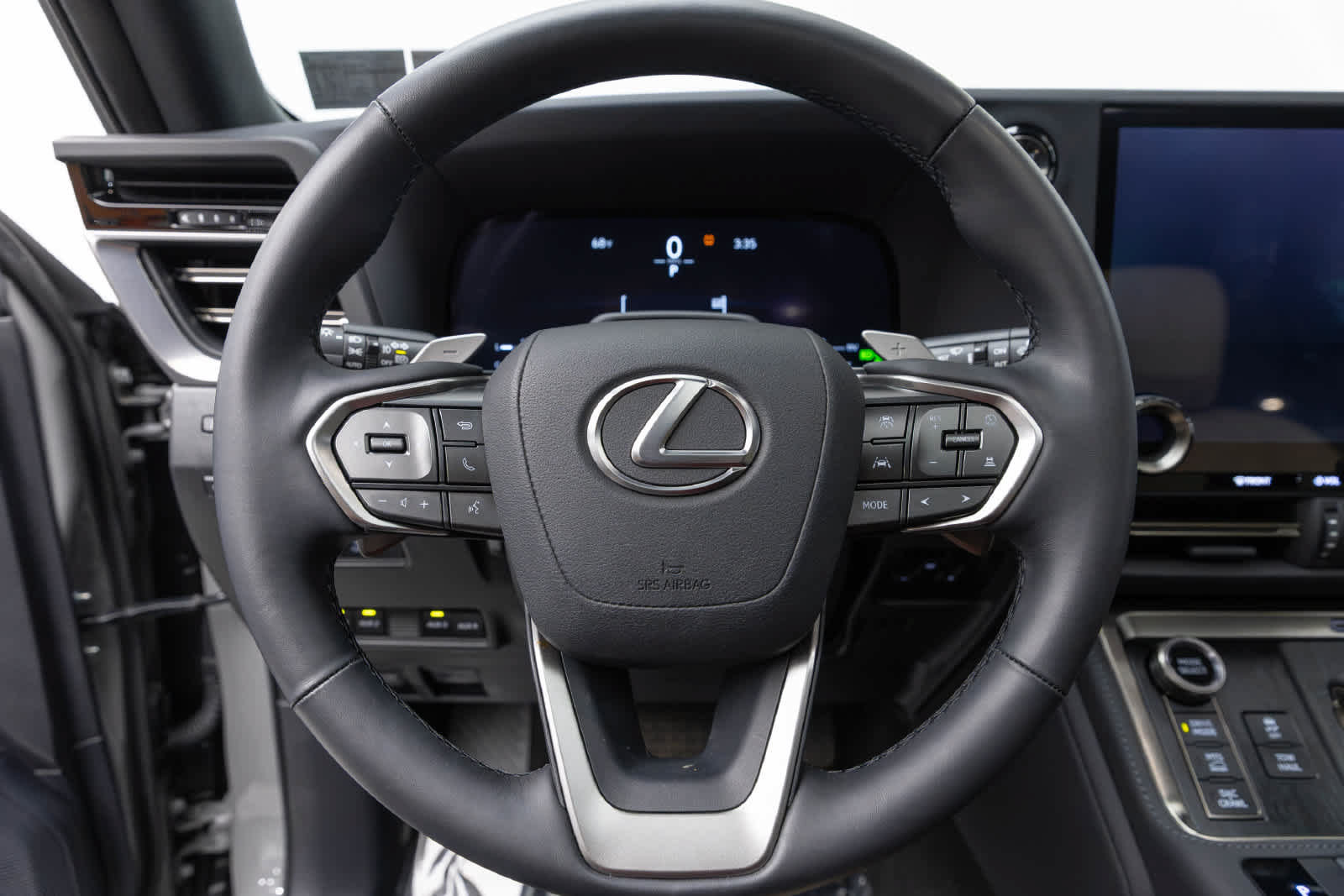 Used 2025 Lexus GX 550 AWD/4WD image 14