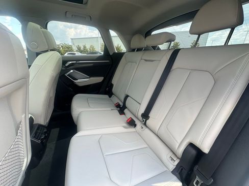 New 2025 Audi Q3 2.0T Premium w/ Convenience Package image 23