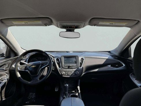 Used 2016 Chevrolet Malibu LT image 39