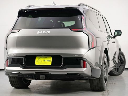 Used 2024 Kia EV9 GT-Line image 5