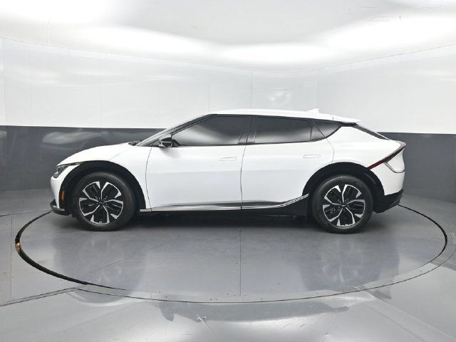 Used 2024 Kia EV6 Wind w/ Wind Technology Package RWD image 2