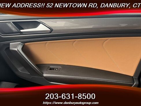 Used 2022 Volkswagen Tiguan SE AWD/4WD image 17