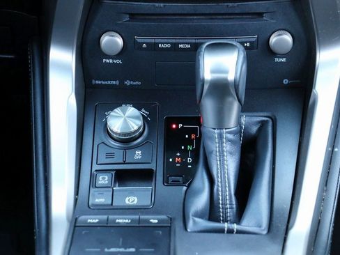 Used 2018 Lexus NX 300 FWD image 29