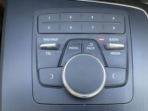 Used 2019 Audi Q5 2.0T Premium w/ Convenience Package image 35