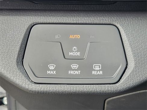 New 2026 Volkswagen ID.4 Pro image 21