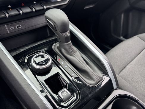 Used 2024 Chevrolet Colorado Trail Boss w/ Advanced Trailering Package image 28