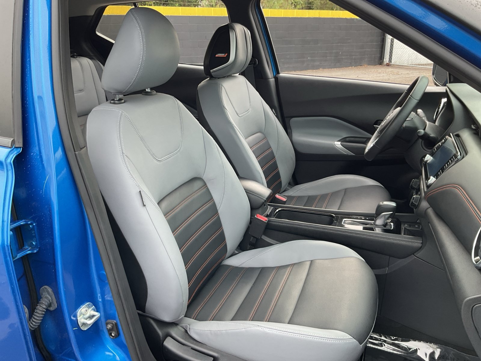 Used 2023 Nissan Kicks SR w/ SR Premium Package FWD image 21
