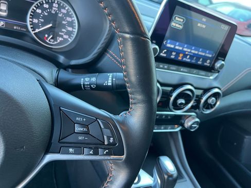 Used 2023 Nissan Sentra SR w/ SR Premium Package image 30