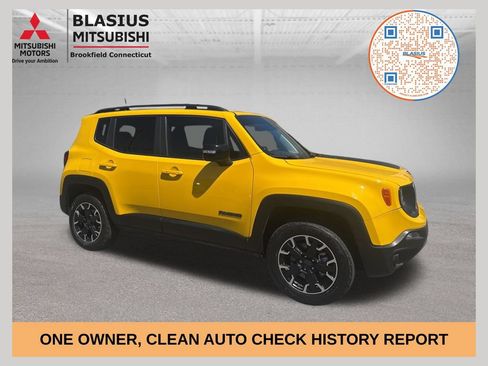 Used 2023 Jeep Renegade Latitude AWD/4WD image 1