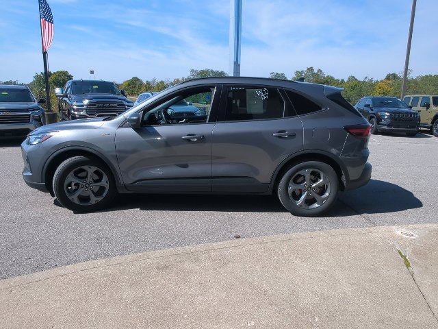Used 2025 Ford Escape ST-Line FWD image 27