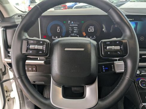 Used 2025 Hyundai Santa Fe SEL FWD image 16