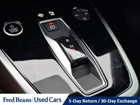 Used 2024 Audi Q4 e-tron Premium Plus image 16