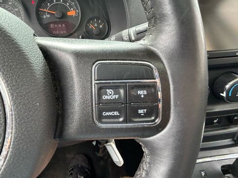 Used 2017 Jeep Patriot High Altitude AWD/4WD image 20