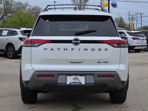 New 2026 Nissan Pathfinder SL AWD/4WD image 11