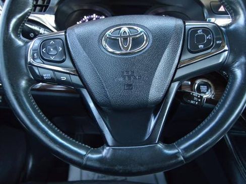 Used 2014 Toyota Avalon Limited FWD image 18
